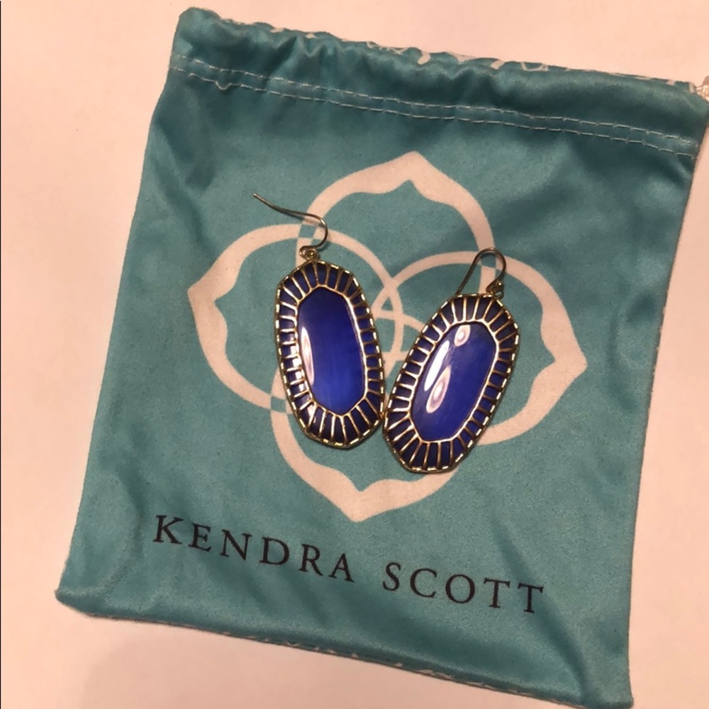 Kendra scott navy with gold earrings